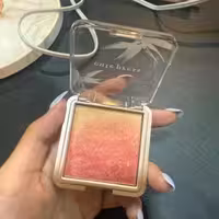 رژ گونه ترکیبی گداخته شده