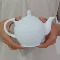قوری چینی تقدیس سفید ساده سایز 4