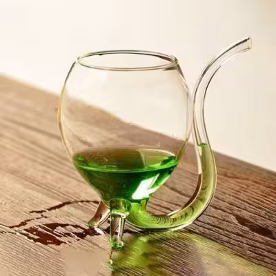 لیوان نی دار پیرکس