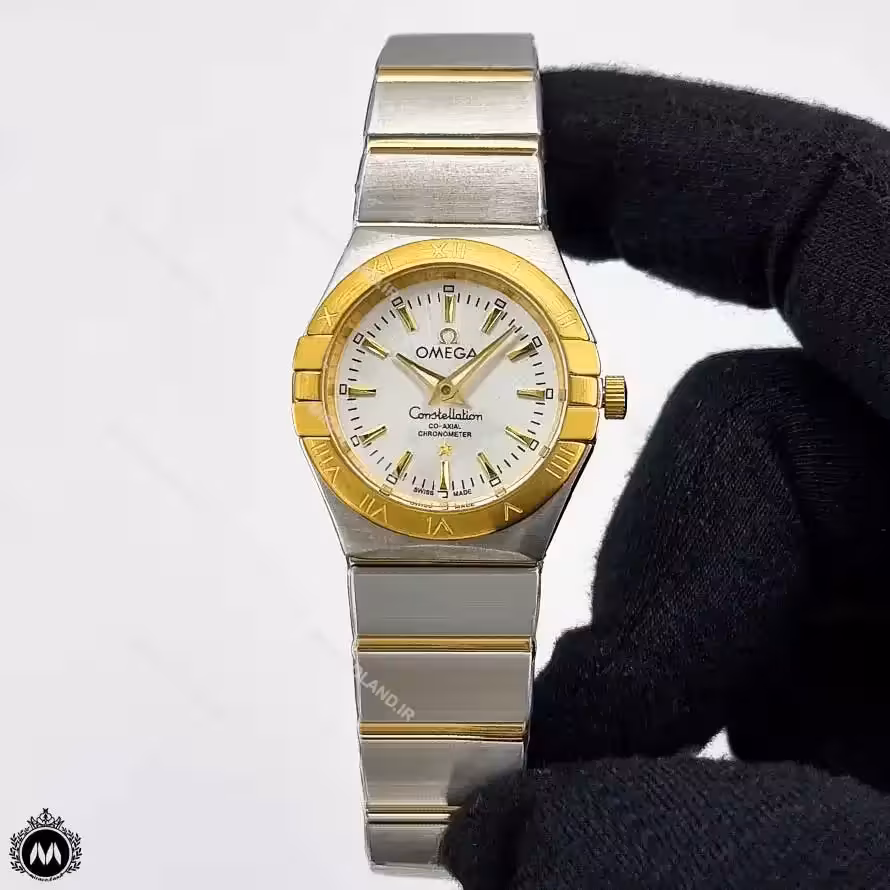 ساعت مچی زنانه امگا کانسلیشن دورنگ صفحه نقره ای Omega Constellation OS0460L