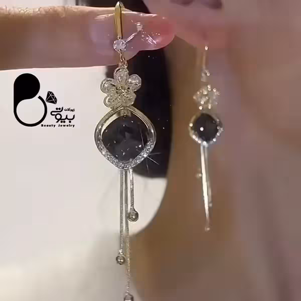 گوشواره گل آرا