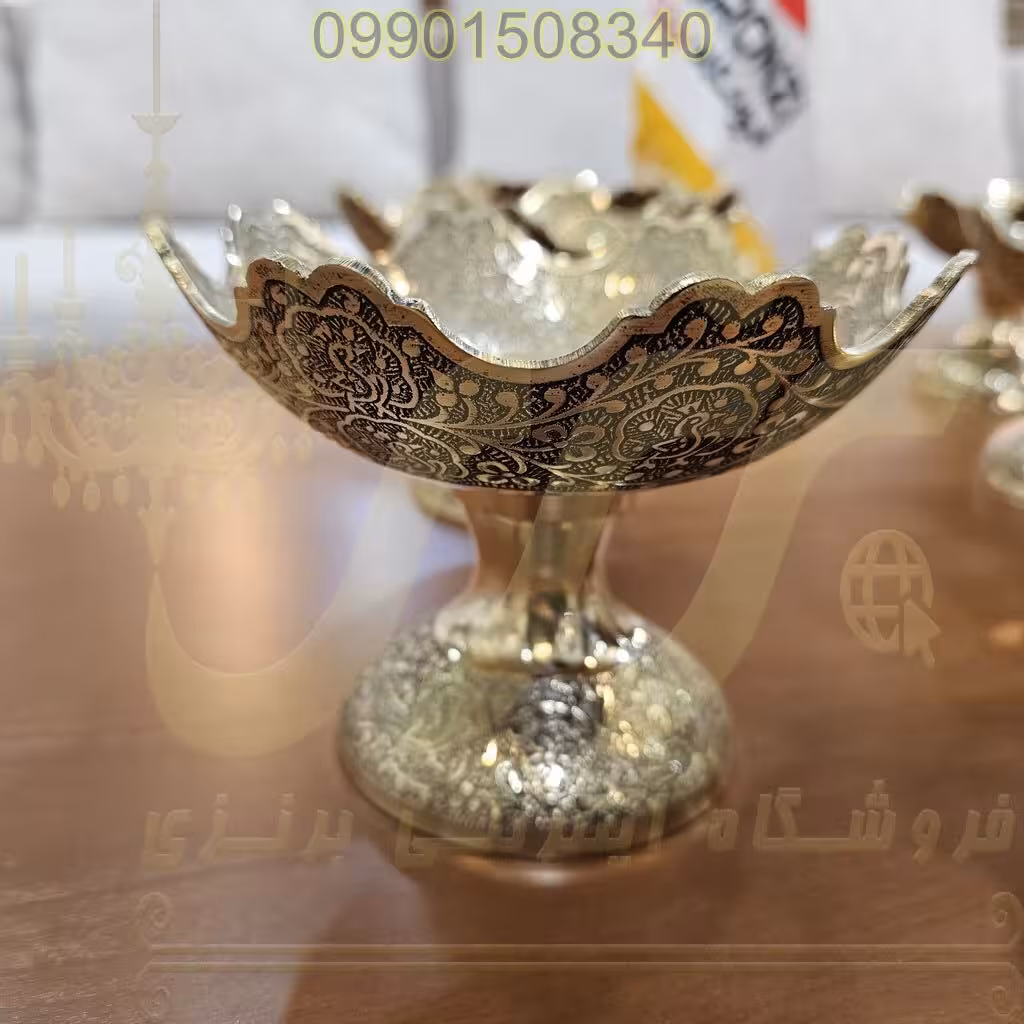 کاسه پايه دار برنجي هندي قلعه 18