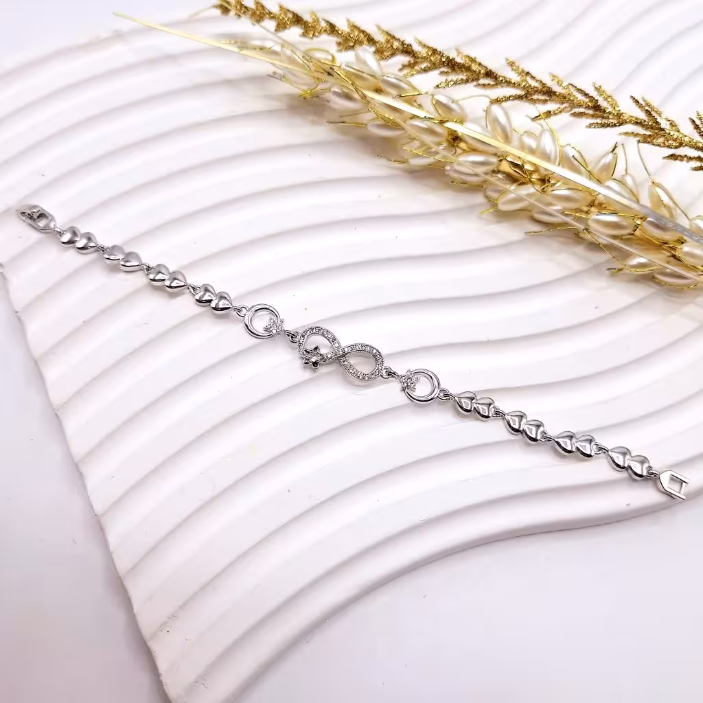 دستبند قلبی طرح بی نهایت عشق استیل