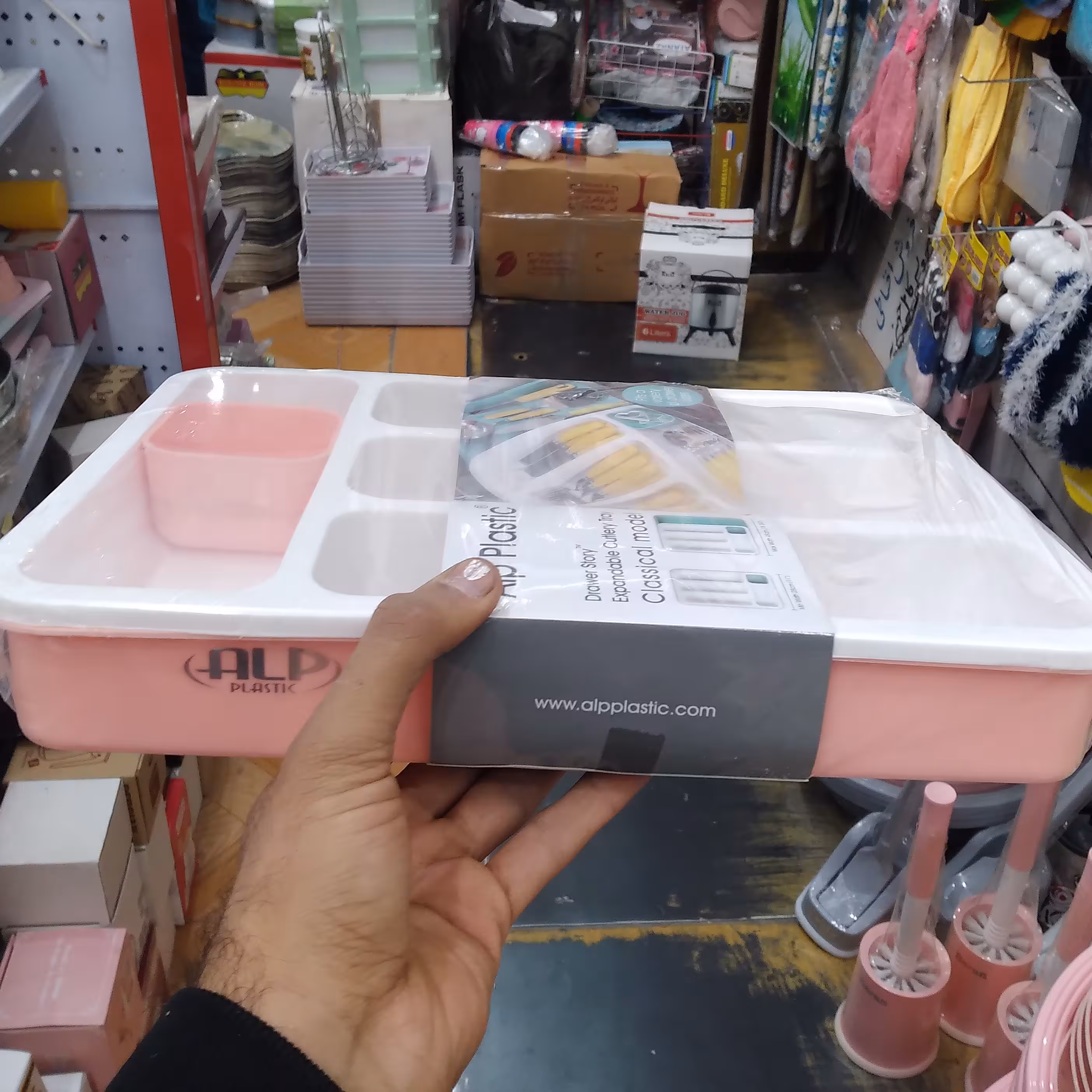 جا قاشقی کابینتی