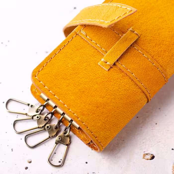 جاکلیدی چرم عطارد مدل C06