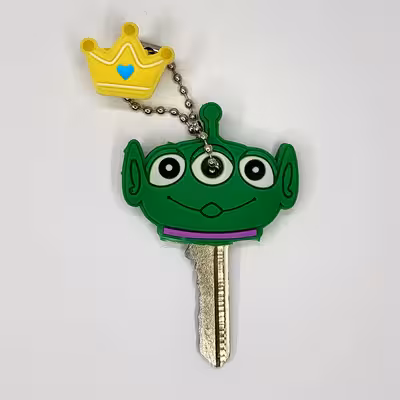 کاور کلید مدل Monster 3Eye T04 به همراه آویز مجموعه 2 عددی