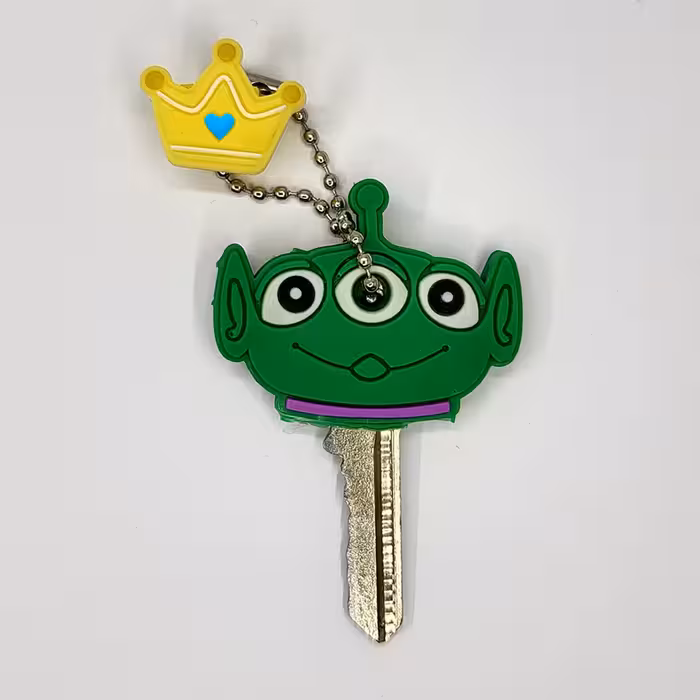 کاور کلید مدل Monster 3Eye T04 به همراه آویز مجموعه 2 عددی