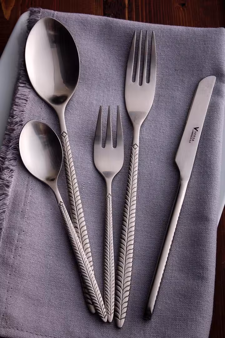 سرویس قاشق چنگال 151 پارچه ورسا مدل 424sf