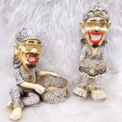 مجسمه دنگی و بنگی