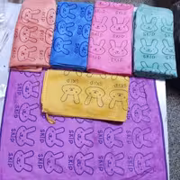 پک 12تایی دستمال حوله نانوآبگیر 40در40  طرح عروسکی ارسال رایگان