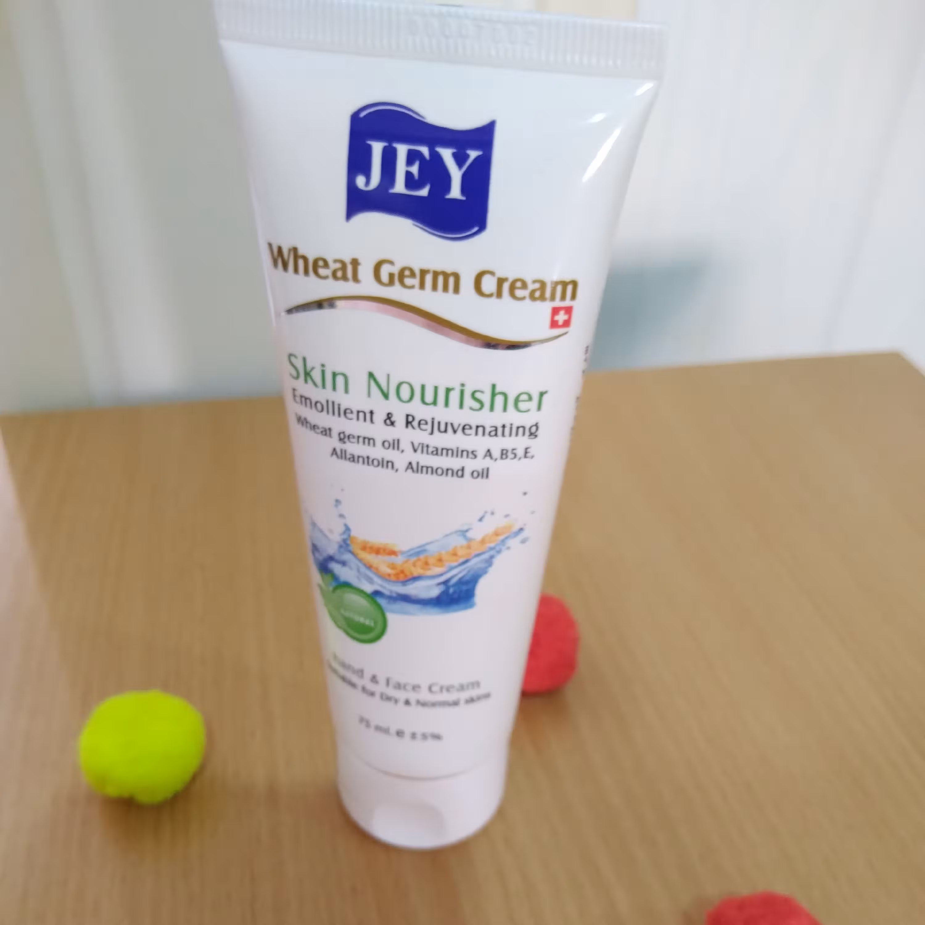 کرم دست و صورت جی با عصاره جوانه گندم