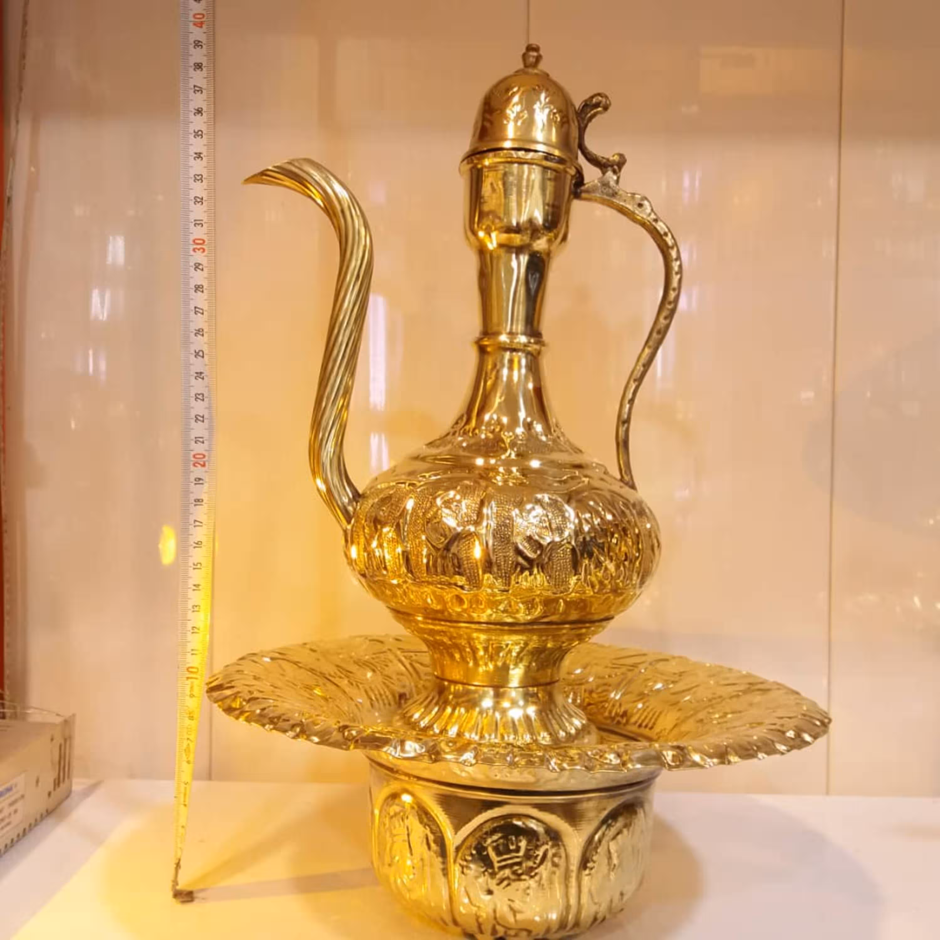 آفتابه و لگن سایز بزرگ برنجی