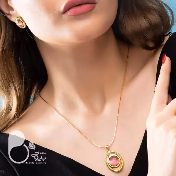 نیم‌ست صورتی