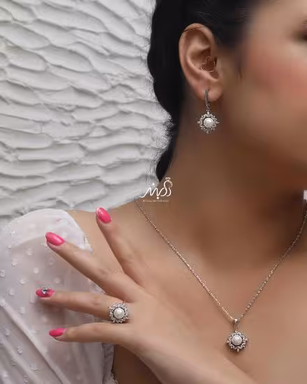 💍نیم ست مرواريد دار (آويز ، گوشواره ) با انگشتر خاص و زیبا ، نقره عیار 925(N_4305)