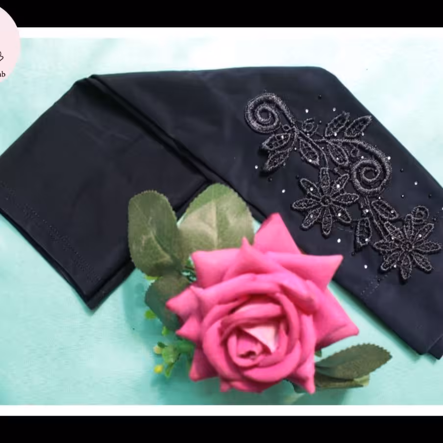 ساق دست ریون کریستال گل برجسته کدL10