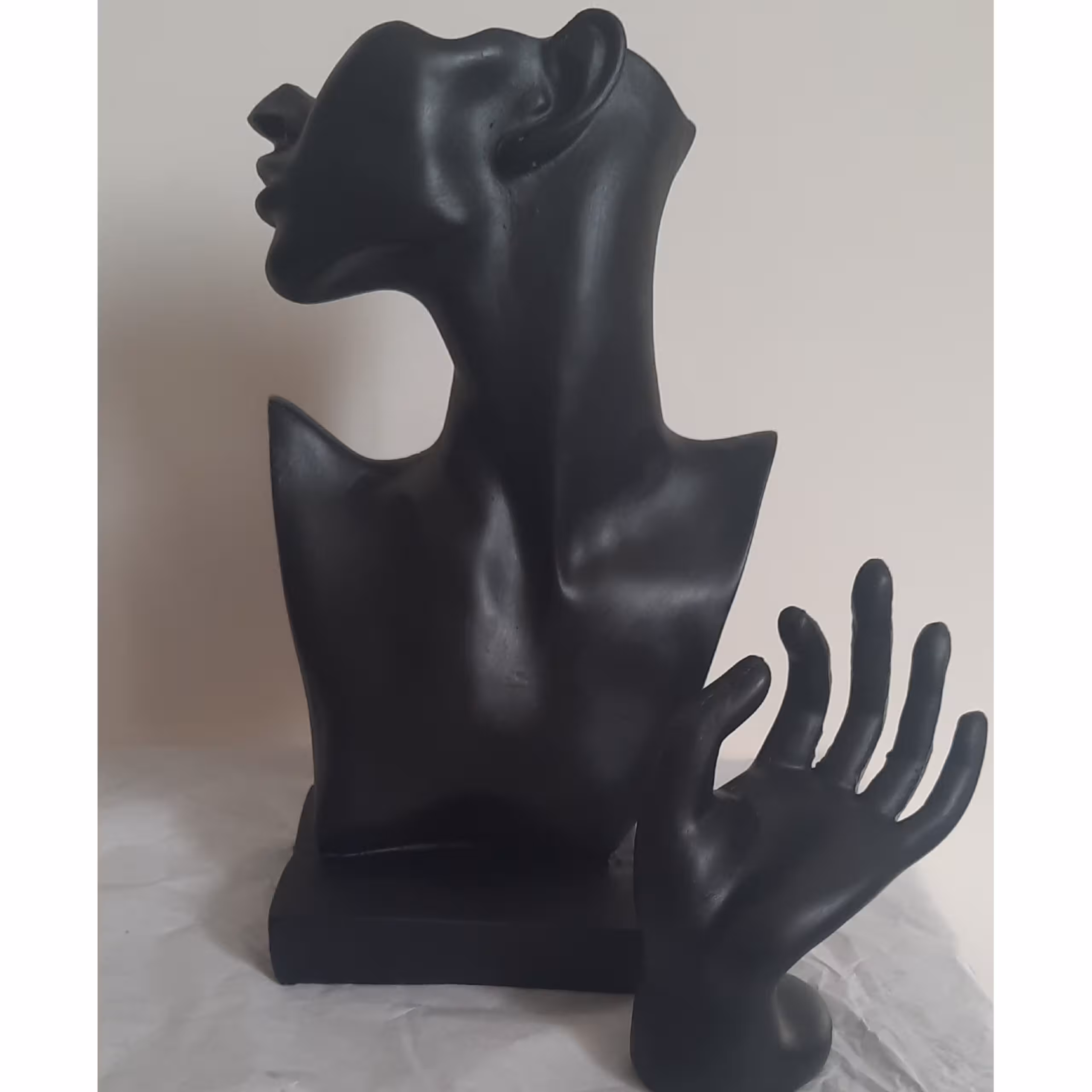 استند جواهرات و طلا مدل  دست و مانکن