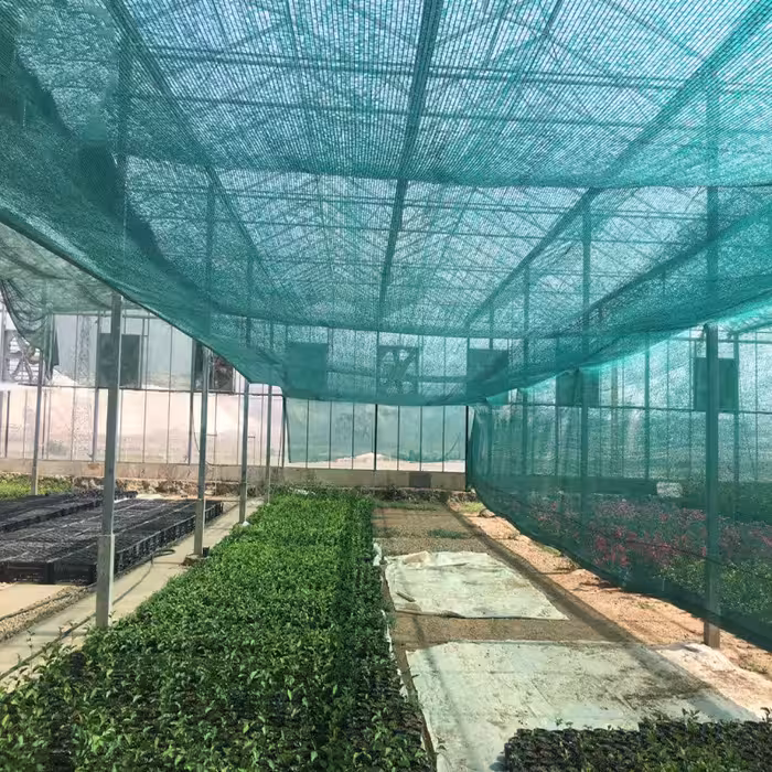 توری شید گلخانه مدل ضدآفتاب کد 80 طول 3.10 متر