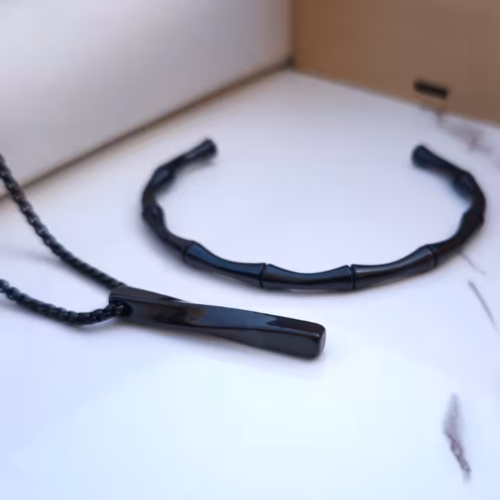 ست بنگل و گردنبند پسرانه استیل مشکی