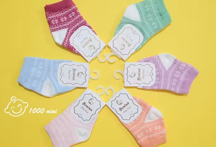 جوراب طرح گلیم بونیکسا