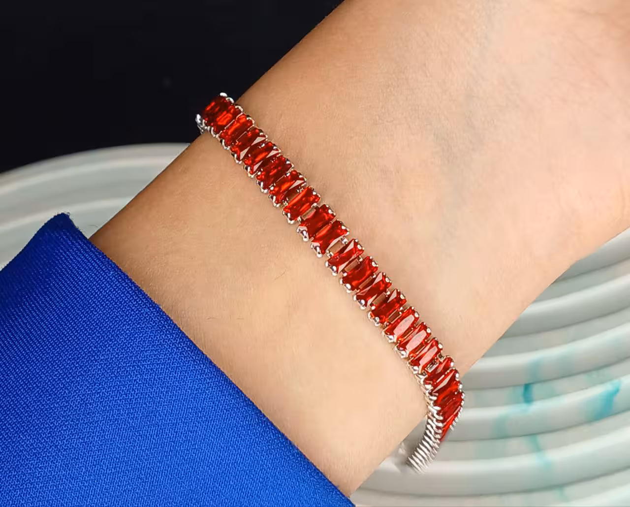 دستبند تنیسی نگین مستطیل