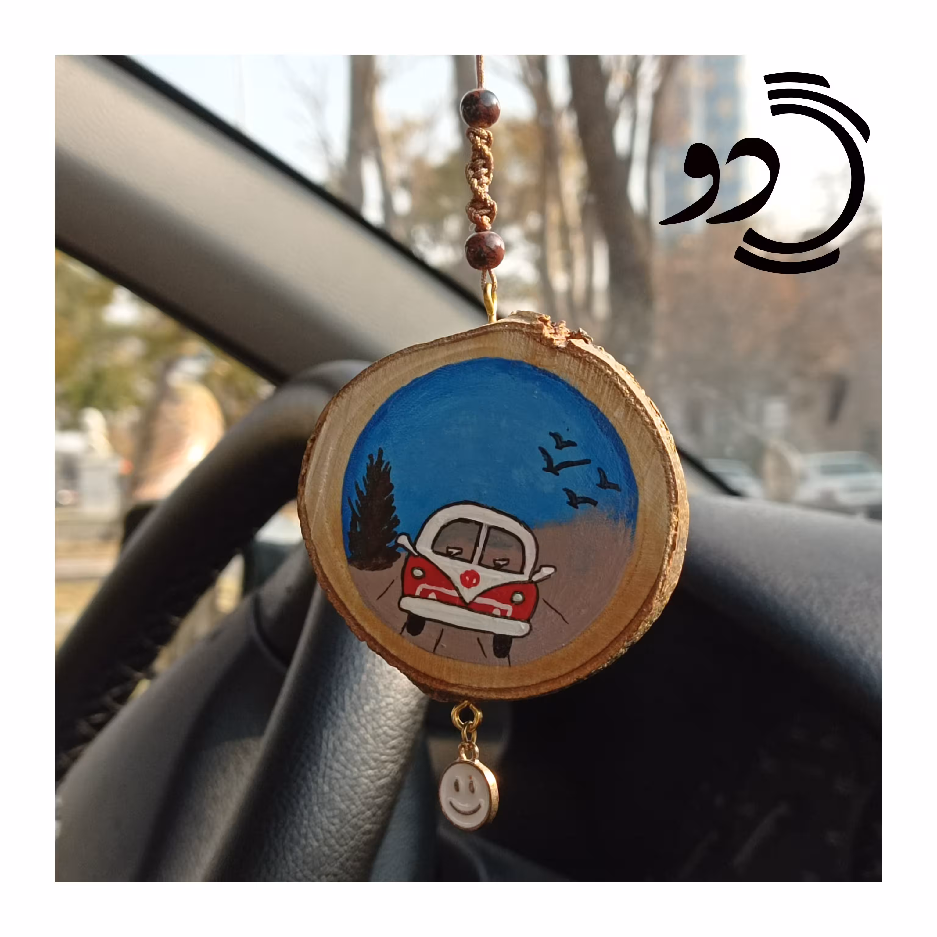 آویز ماشین چوبی دو رو نقاشی شده با دست 