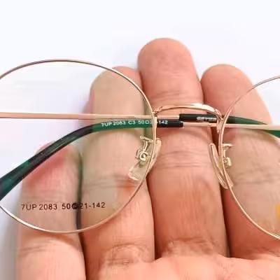 عینک طبی گرد
