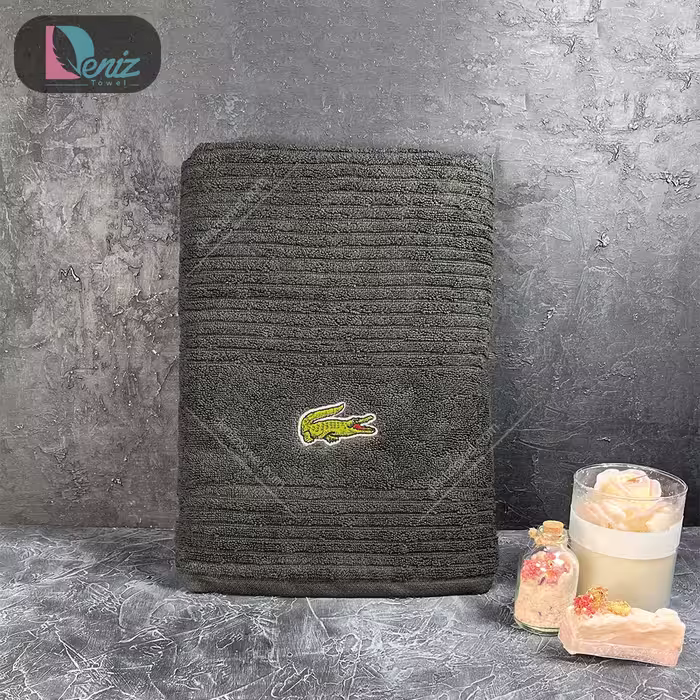 حوله استخری لاگوست رنگ یشمی تیره