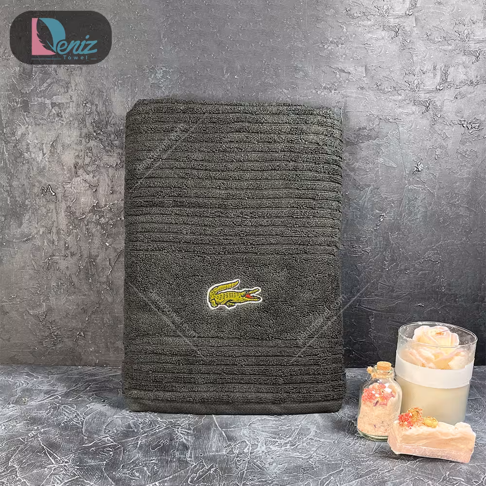 حوله استخری لاگوست رنگ یشمی تیره
