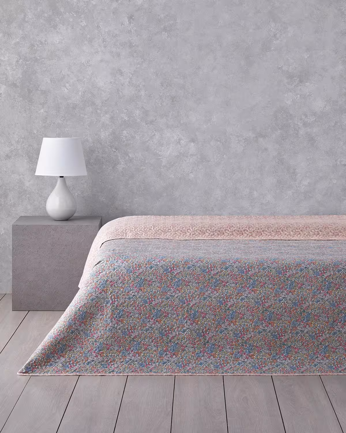 روتختی انگلیش هوم طرح Floral Serenade سایز دونفره 1 تکه