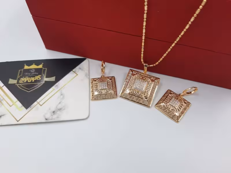 نیم ست شوپینگ با آبکاری طلا