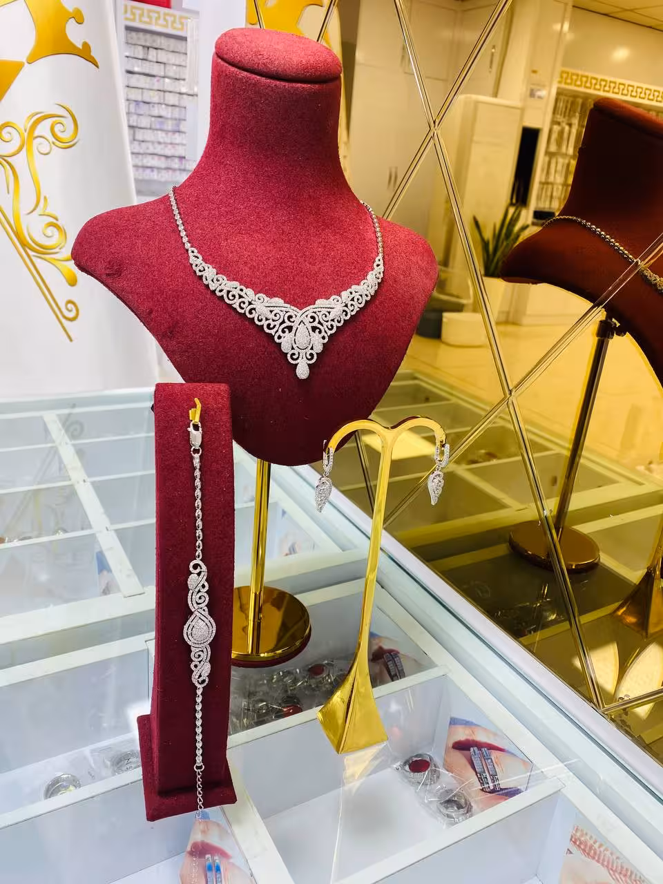 سرویس مجلل نقره جواهری زنانه کد 60398