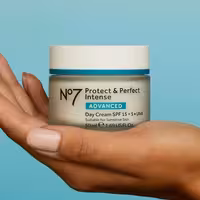 قیمت و خرید محافظ و آبرسان به پوست نامبر سون مدل Protect &amp; Perfect Intense ADVANCED Day Cream 50ml اورجینال