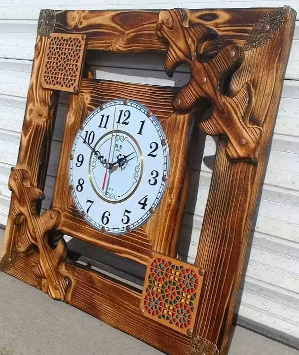 ساعت چوبی دستساز کد 10240