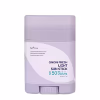 کرم ضد آفتاب استیکی ضد لک و روشن کننده پیاز ایزنتری مدل     Isntree Onion Fresh Light Sunscreen Stick