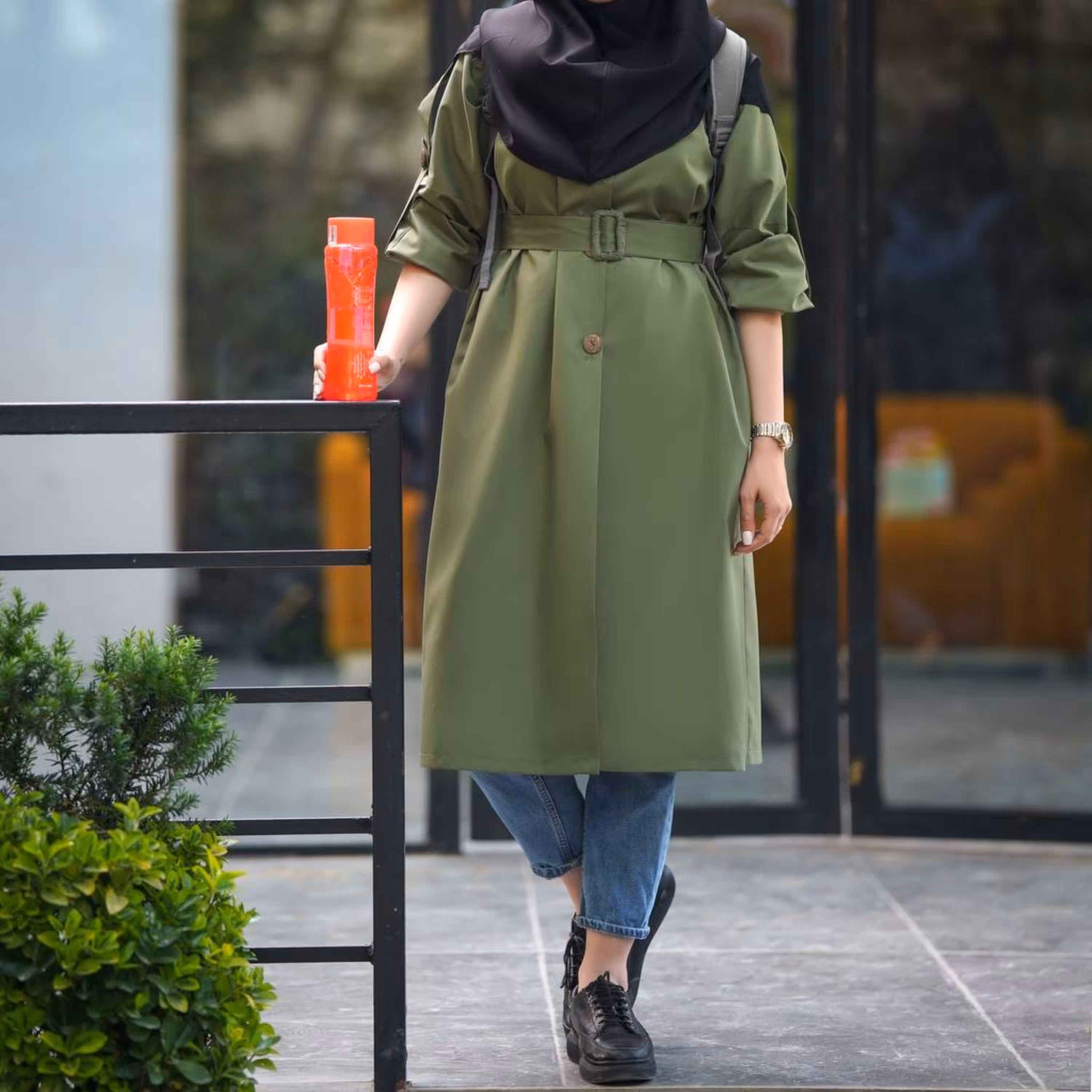 مانتو شیک دانشجویی-اداری و استفاده روزانه (کیفیت دوخت و پارچه تضمینی)