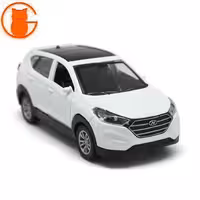 ماکت ماشین هیوندای سانتافه سفید سایز 1/36