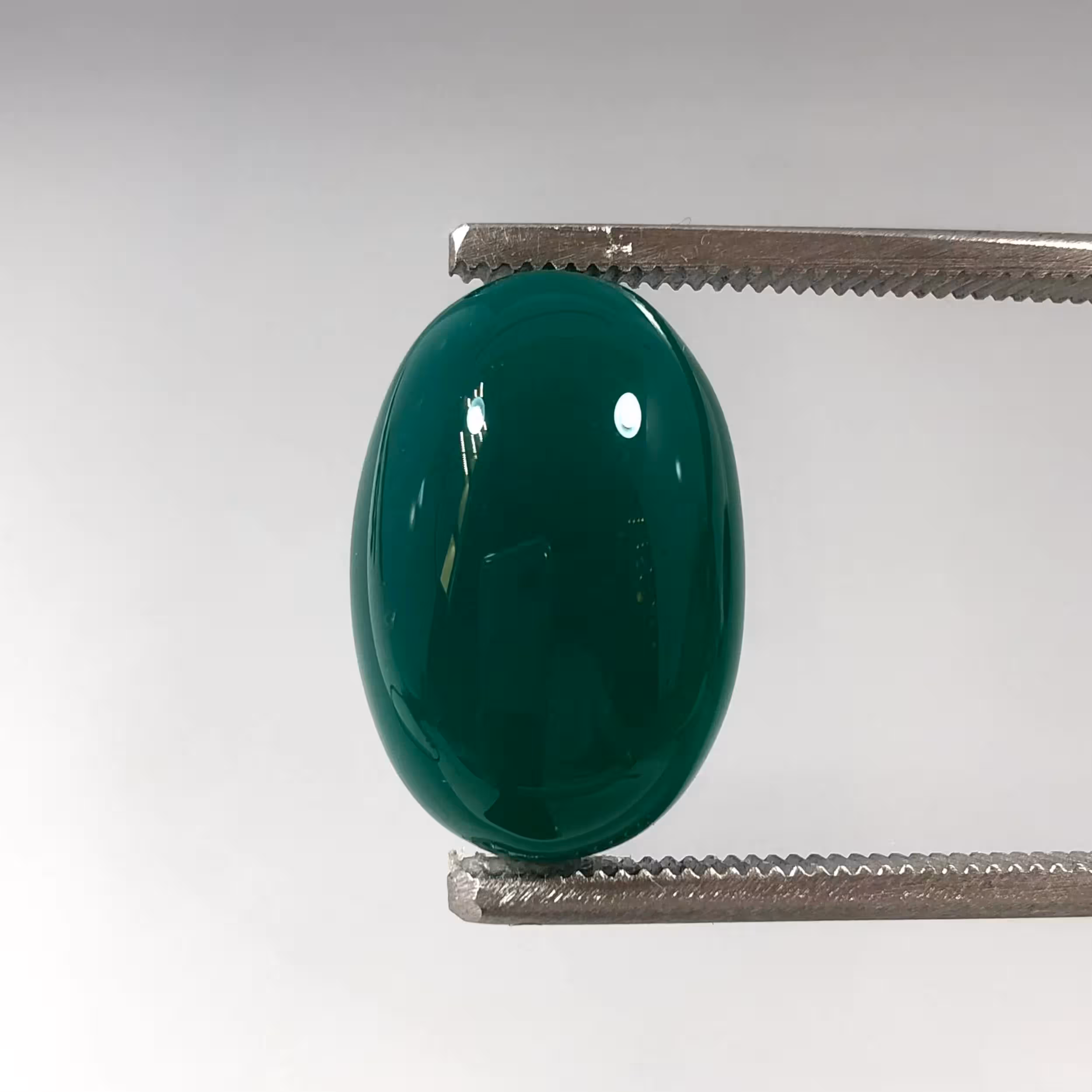 نگین عقیق معدنی سبز بهسازی برجسته 251262