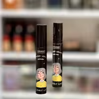 ریمل افکشن اورجینال ایتالیایی اولترا بلک حجم دهنده و بلند کننده مژه با ضمانت اصل بودن با حجم 12میل