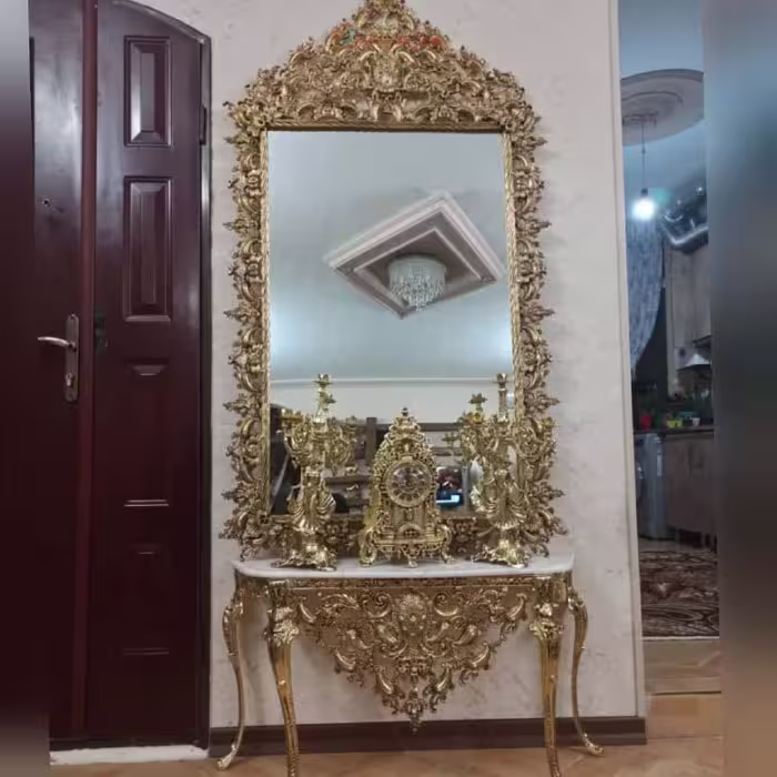 آینه کنسول مستطیلی، جنس آلیاژ آلومینیوم، آبکاری برنز با رنگ ثابت