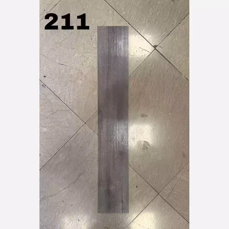 کارتون کفپوش PVC طرح چوب بدون چسب کد 211، 3/24مترمربع، بسته 24عددی طرح چوب (پس کرایه)