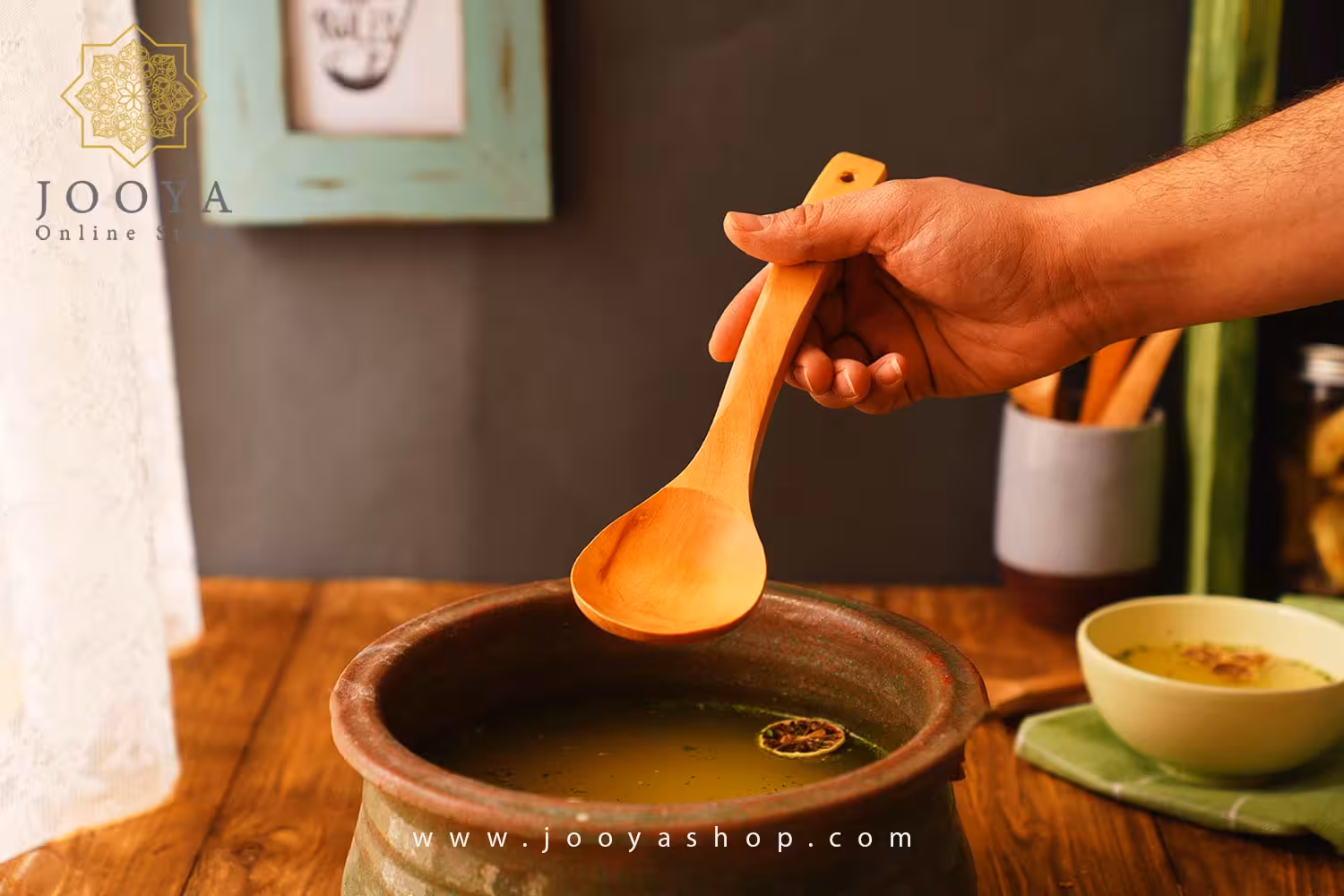 ملاقه چوبی مدل هانا