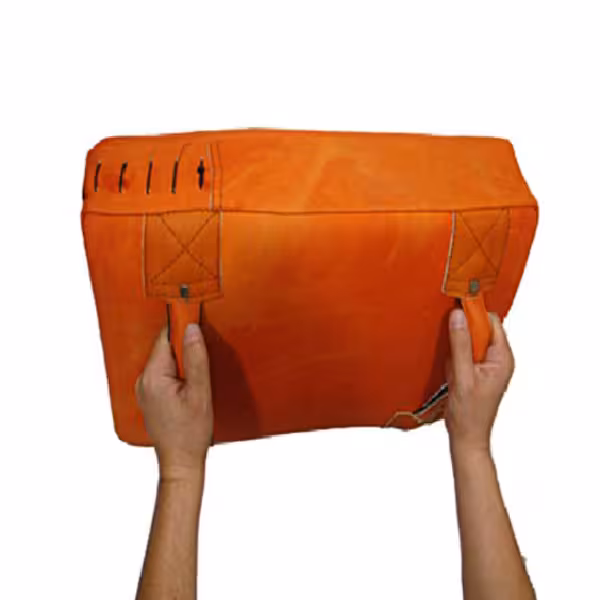 میت بالشتی چرم 30 در 40 leather pillowcase 30 in 40