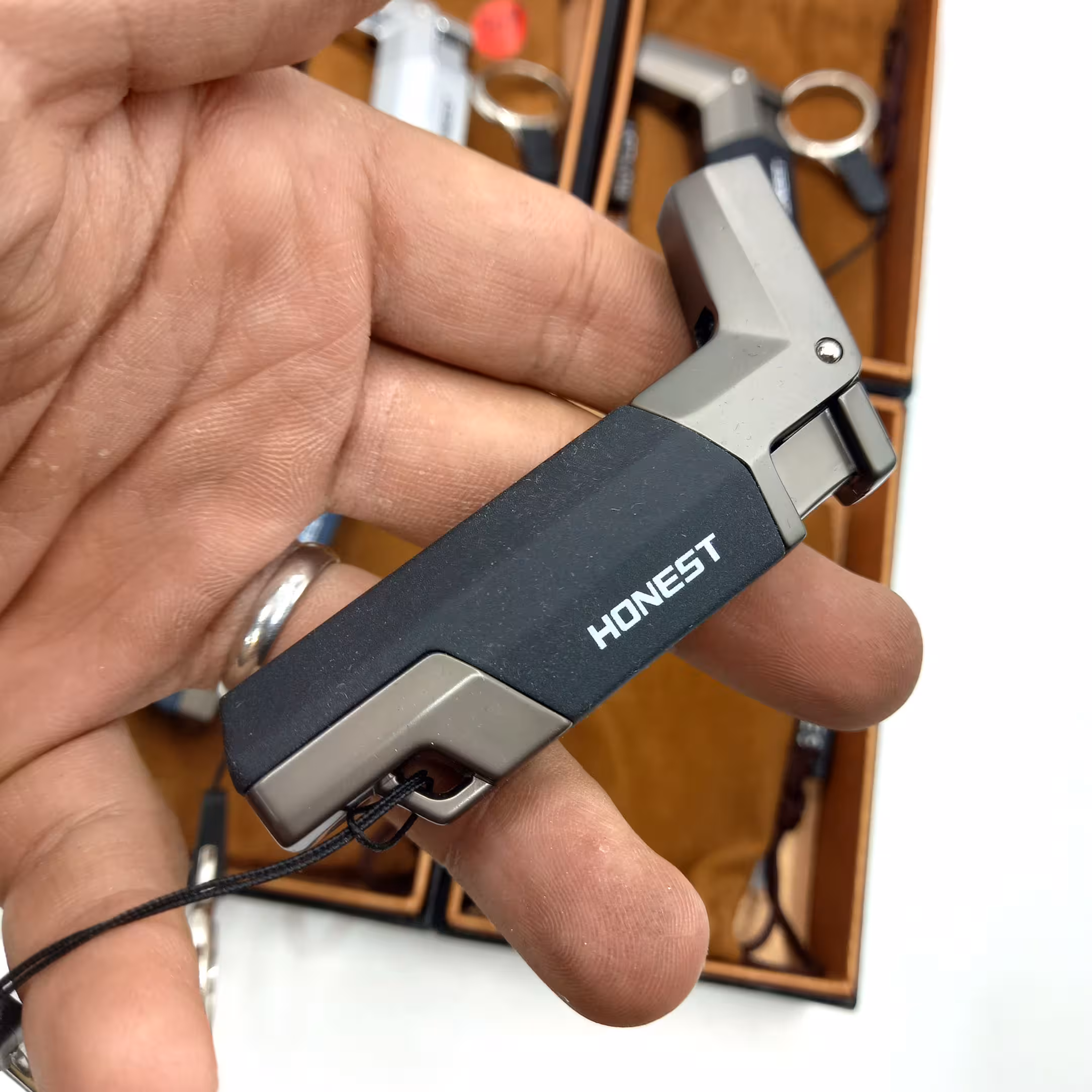 فندک اتمی هانست مخصوص پیپ مشکی A120060