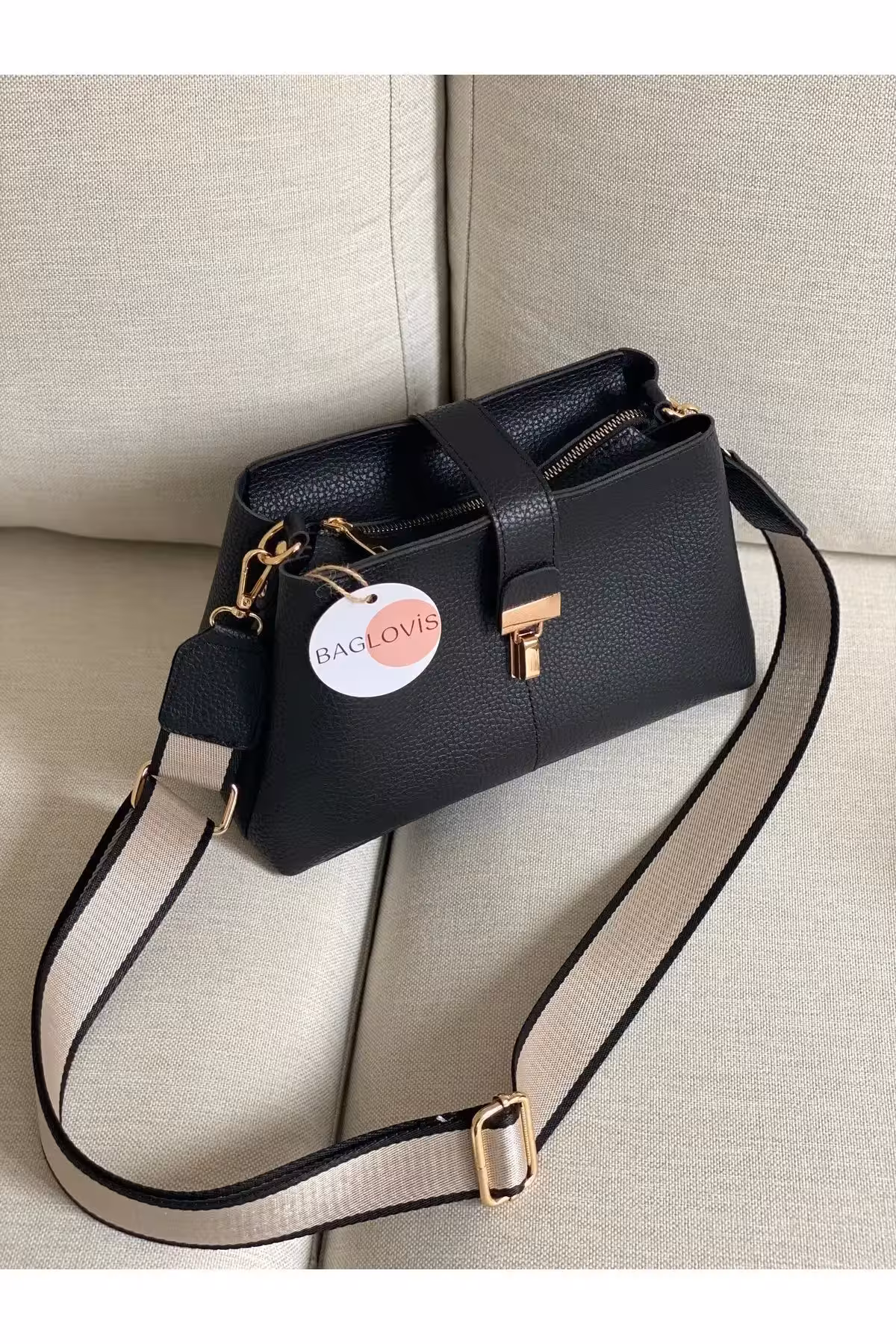 کیف دوشی با قسمتهای جداکننده و قفل آویز نوار حاشیهای - 5051