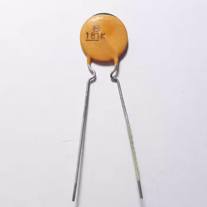 خازن عدسی سرامیکی 180pF 50V ±10% (بسته 10 عددی)