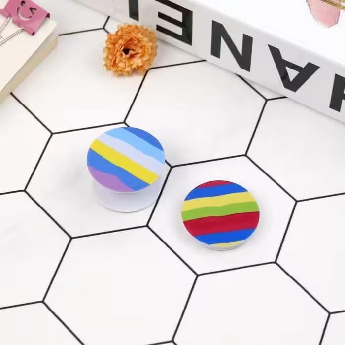 کاور مدل رنگین کمانی کد 231 مناسب برای گوشی موبایل سامسونگ Galaxy A30s به همراه پاپ سوکت