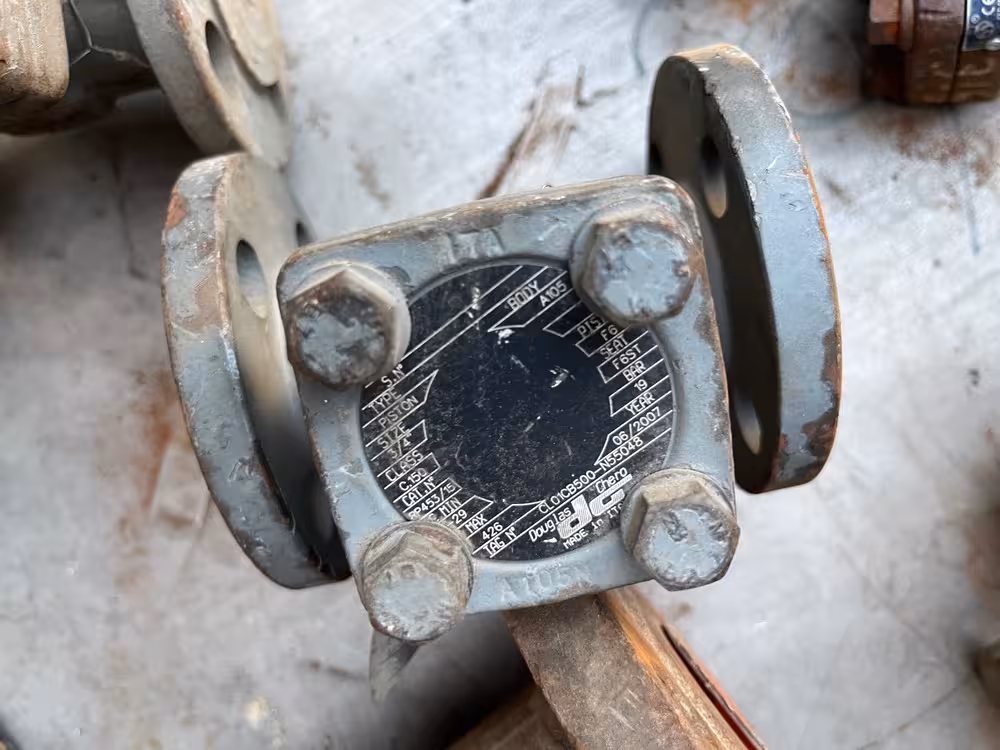 شیر خودکار یه طرفه 1/2 1 اینچ پیستون تایپ فنری ساکت ولد کلاس 800 از جنس  PISTON 316 DISC 316 BODY A105N