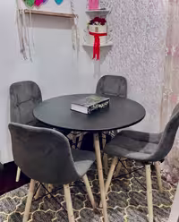 میز و صندلی ناهار خوری چهار نفره آریا لمسه