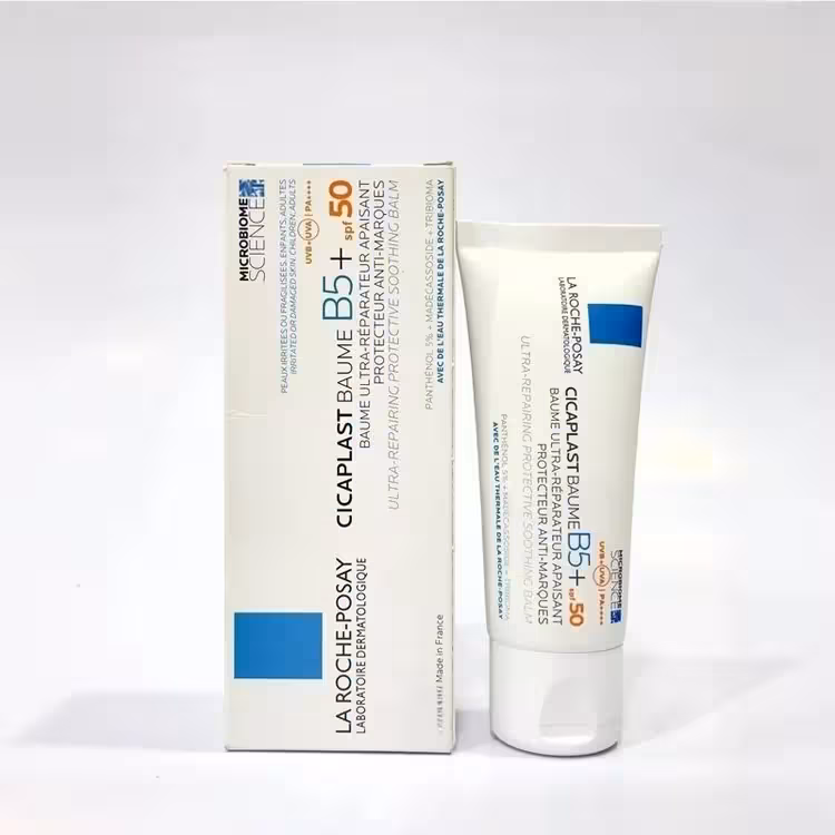 کرم ترمیم کننده B5 spf50 لاروش پوزای حجم 100 میلی لیتر