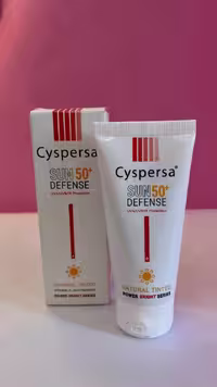 ضد آفتاب رنگی (طبیعی) روشن کننده SPF 50 سیسپرسا